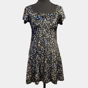 Women's Small Mini Dress Velour Floral Flutter Sleeve Empire Waist Square Neck